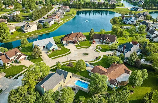 What Do HOA Fees Cover? Transparency With Homeowners
