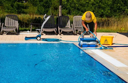 cleaning the pool | what is included in hoa fees