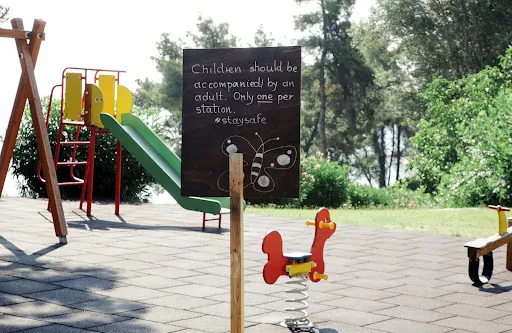 playground reminders | playground safety in HOA