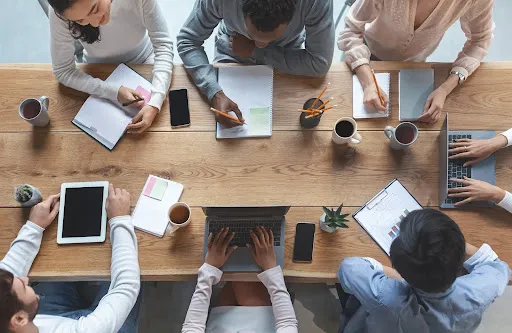 office lifestyle | what is included in hoa fees